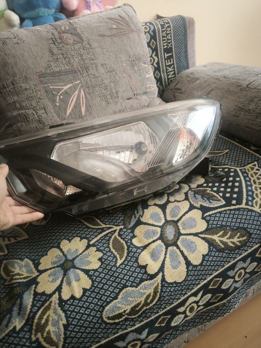 Продам фару гранта фл