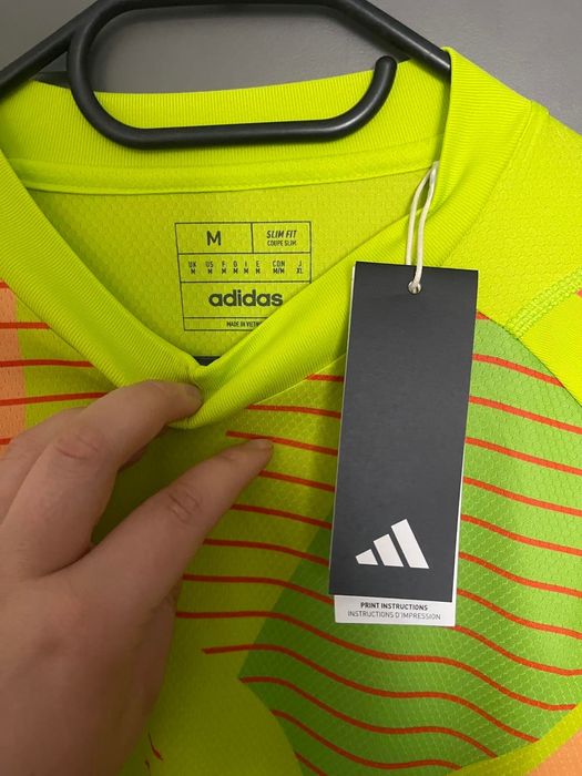 НОВО С ЕТИКЕТ !!!