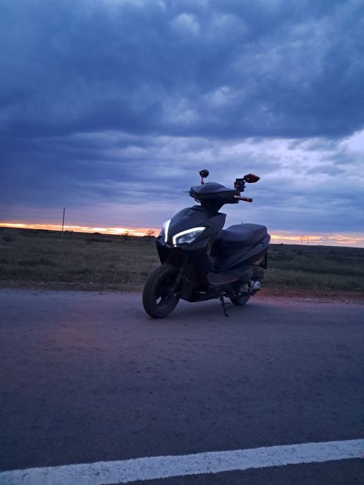 Мопед 125 кубов.