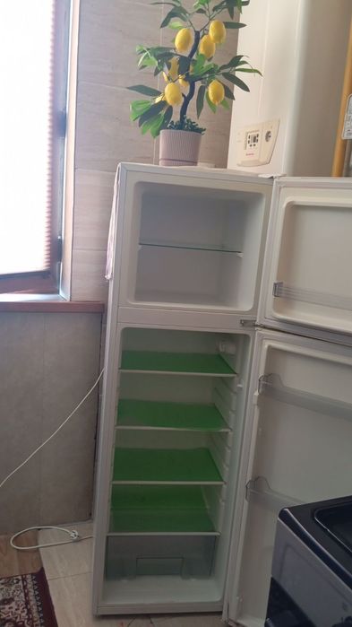 Spalniy garnitur,detskiy mebel,dars stoli,gilam,xoladilnik,noutbuk sot