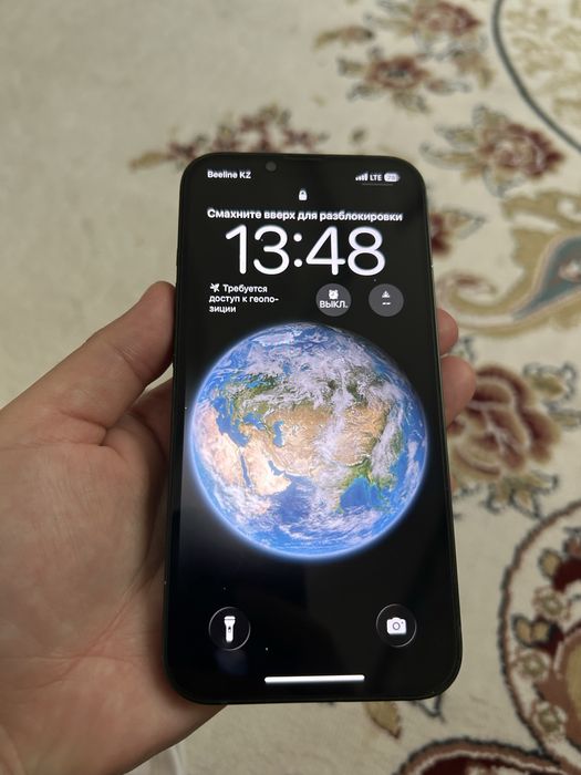 iPhone 13 zeleon