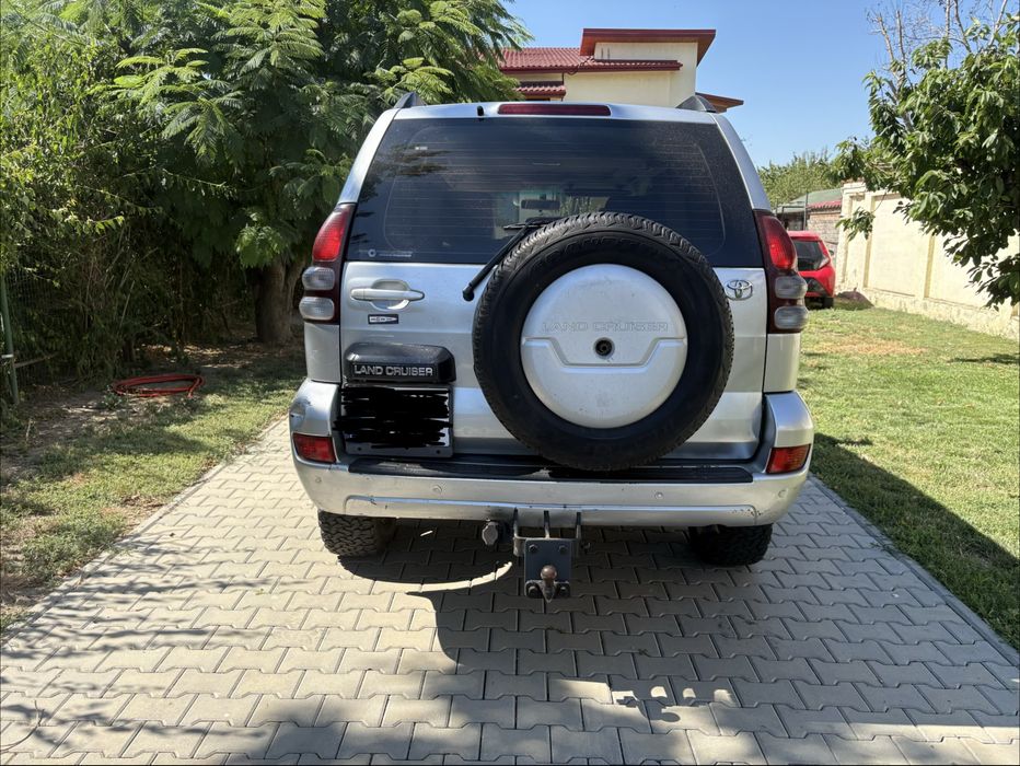 Toyota land cruiser j120