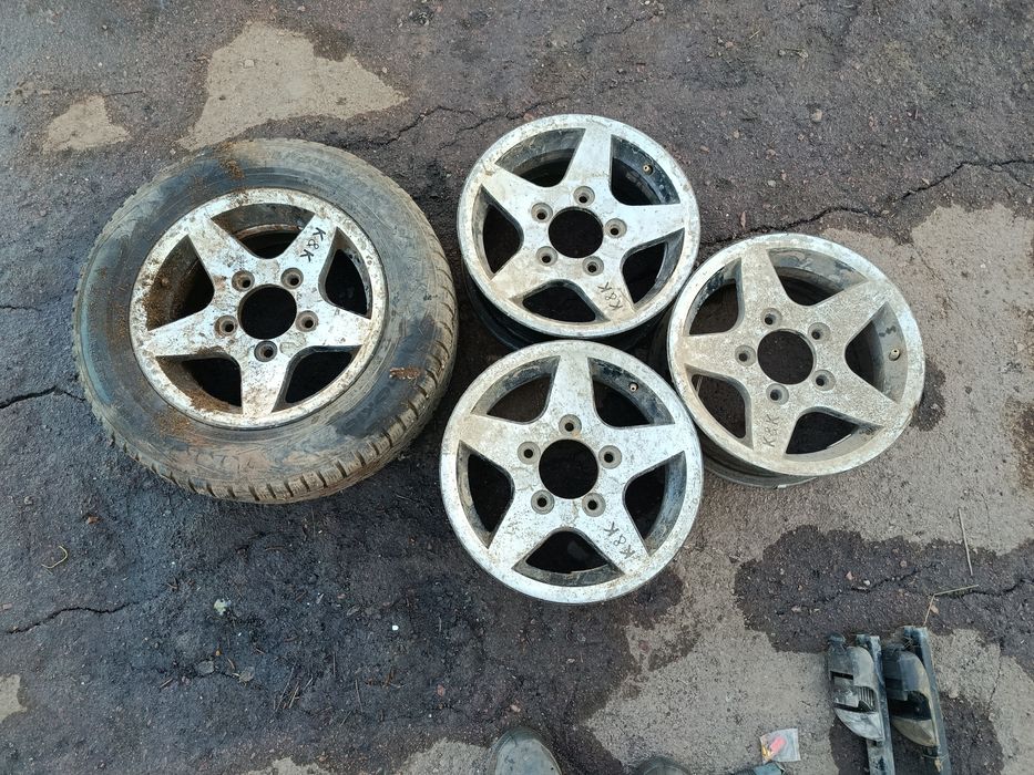 Титанки нива радиус 15