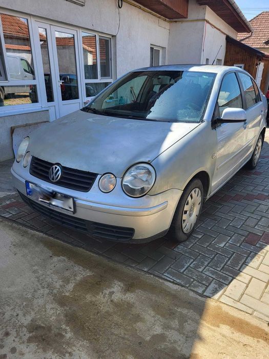 Vand ww polo 1.4 tdi anul:2004