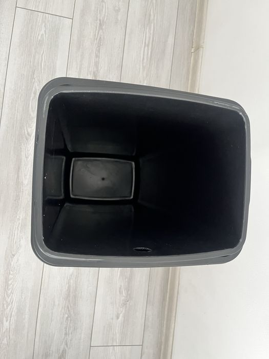 Урна пепельница бракованная