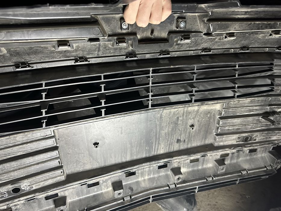 Трекер 2 передняя облицовка