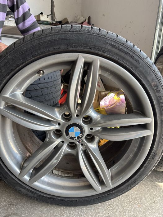 Jante BMW 19 2 dimensiuni M Paket cu anvelope vara Nexen
