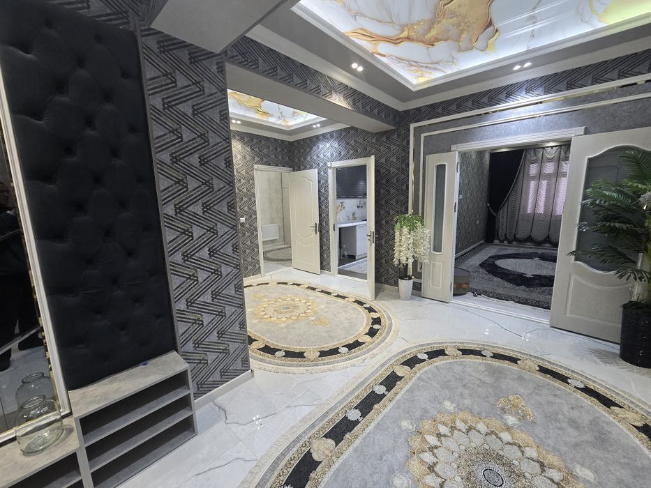 Ijaraga 2 xonalik luks uy beriladi fa siti 2 maktab oldida