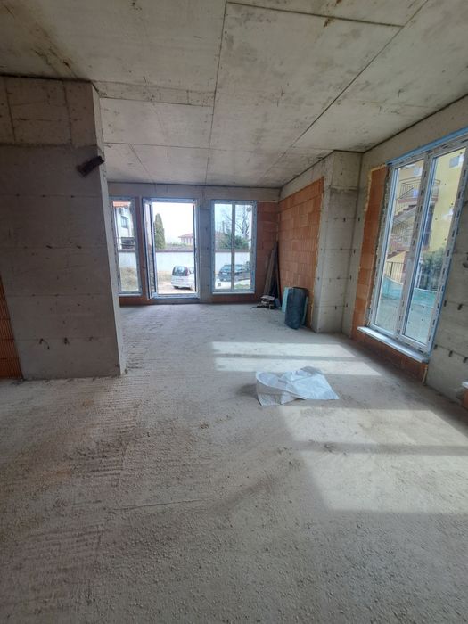 Продава се Къща в Варна, Младост 2 - 270 кв.м за 1204 €/кв.м - Снимка #16