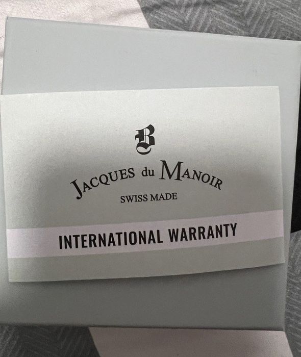 Часы швейцарские Jacques Du Manoir