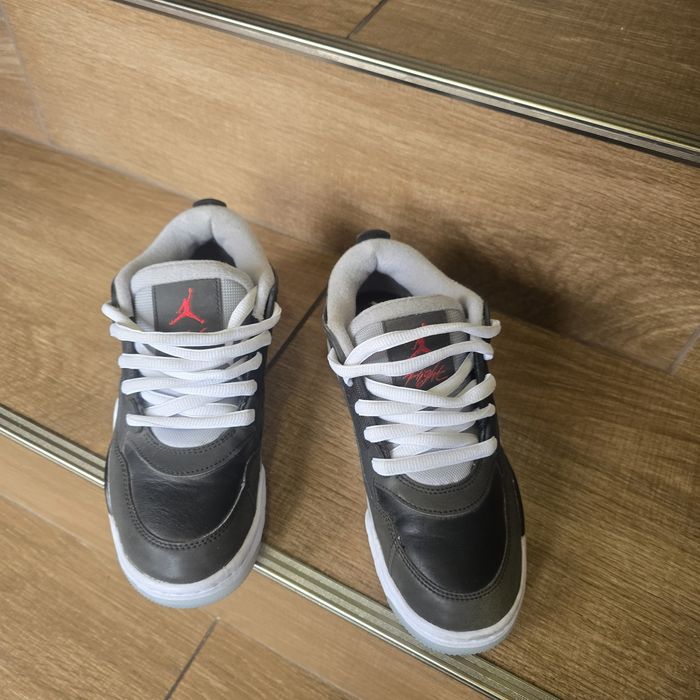 Маратонки Нови 38 номер DJORDAN