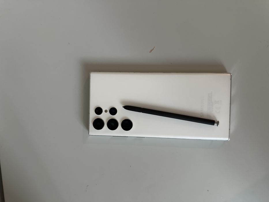 Samsung s22 ultra состояние 8/10