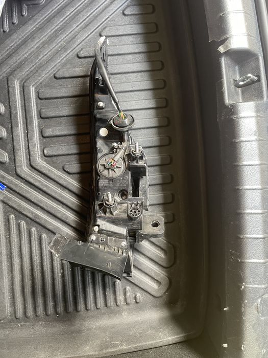 BYD Chazor orqa chap farasi