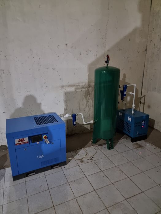 Винтовой воздушный компрессор Saab air kompressor 10bar 7.5kw DFBE10A