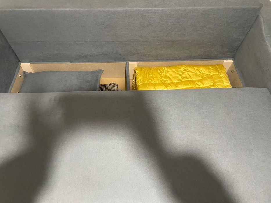 Canapea Royal,3 locuri,extensibilă cu ladă de depozitare,culoare gri