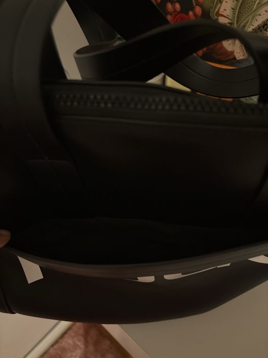 Чанта Hugo модел Eva