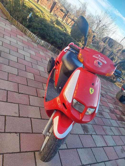 Vând Moped SYM GS 50 Ediția Michael Schumacher