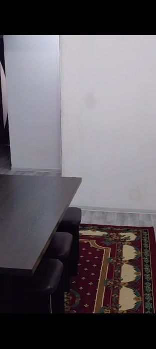 3 бөлмелі 15 микр арендаға берем.