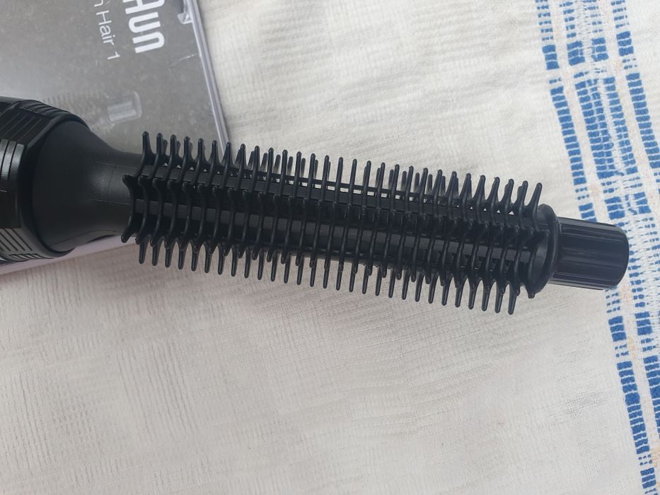 Perie cu aer cald Braun Satin-Hair 1 AS 110, 200 W, 2 Trepte, Perie 18 mm, Negru