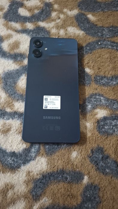 Телефон Samsung A06