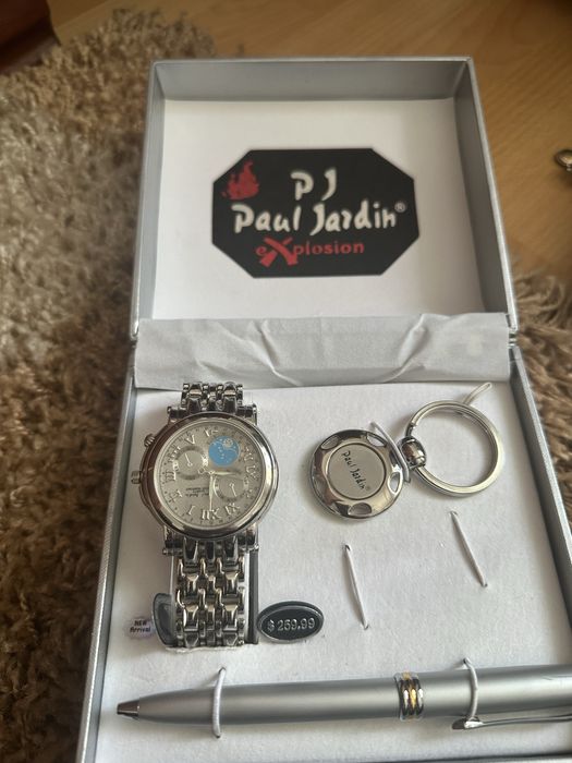 Часы мурские новыеее