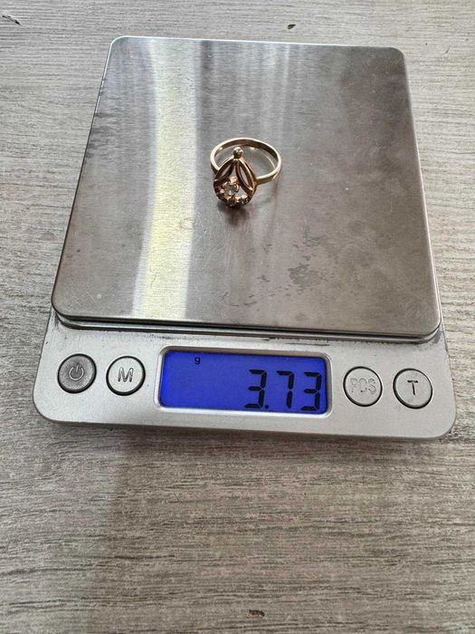Златен пръстен 14 к 583 3,73 гр