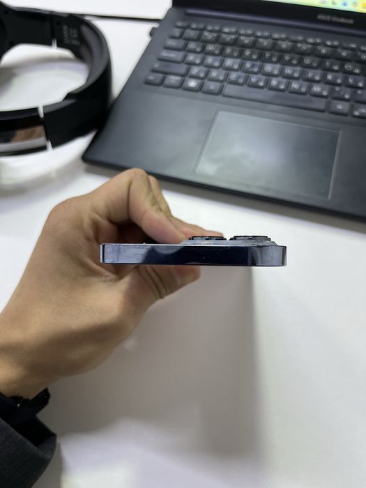 iPhone 13 pro синий