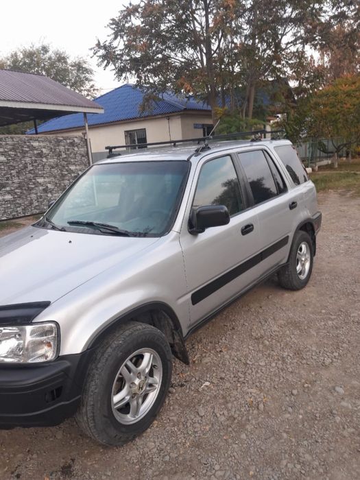 Продам Honda CR-V