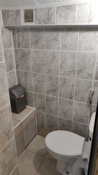 Дава се под наем Двустаен апартамент в Варна, Цветен квартал - 50 кв.м за 306 € - Снимка #7