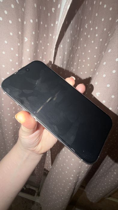 Продам iphone 16 pro