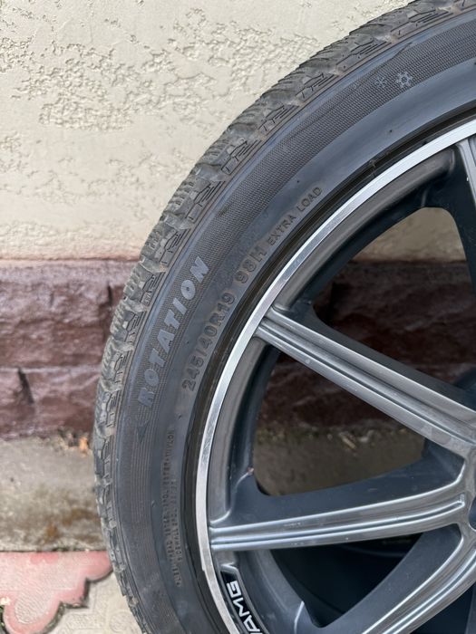 Продаю шины с дисками