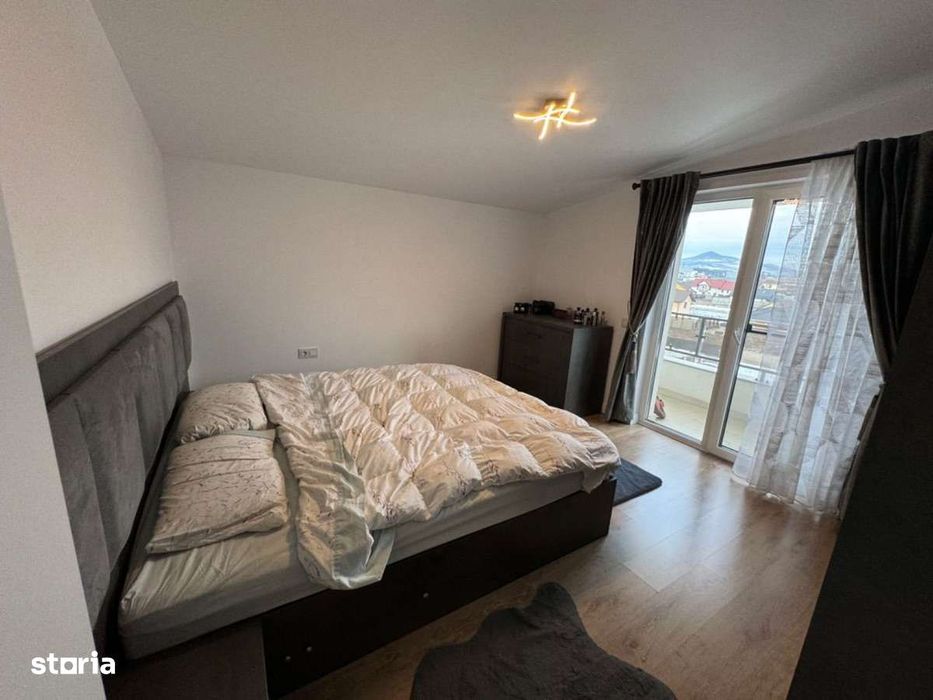 Apartament 3 camere de lux zona din spate de la Omv ul de jos