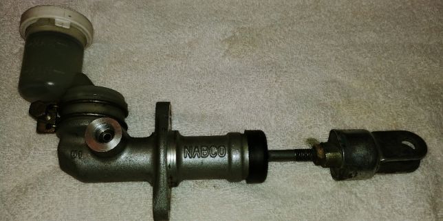 Pompa ambreiaj originala Mitsubishi MR151616