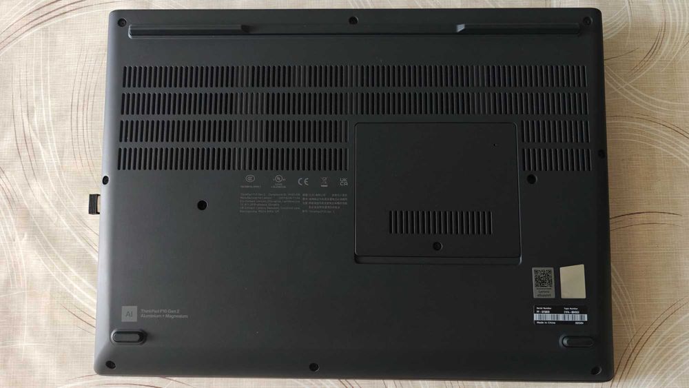 Laptop i7 64GB RTX Ada Workstation ThinkPad P16 Gen 2 1TB