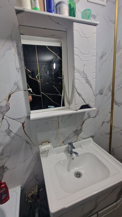 Раковина+зеркало в комплекте