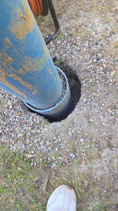 Foraje puțuri de mica si medie adancime