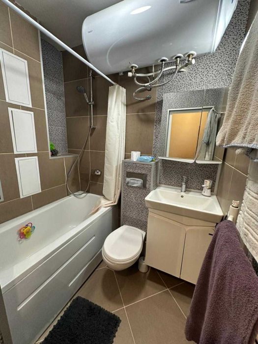 Продава се Многостаен апартамент в Пловдив, Кючук Париж - 130 кв.м за 1585 €/кв.м - Снимка #9