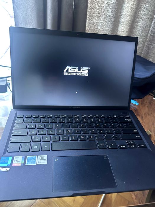 ASUS LAPTOP - 16gb ram