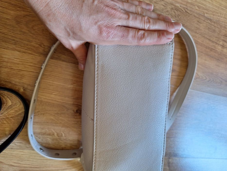 Продавам три чанти