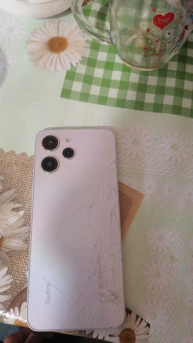 Редми 12 өте жақсы жұмыс жасайды
