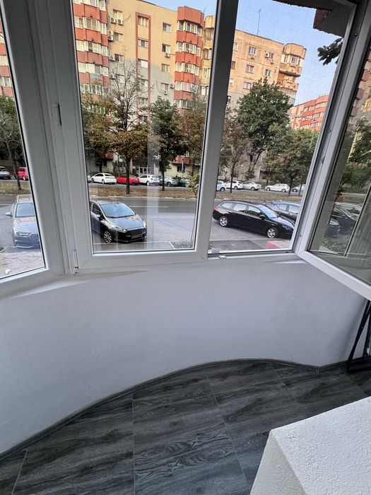 Închiriez garsoniera decomandata 39 mp in 13 Septembrie