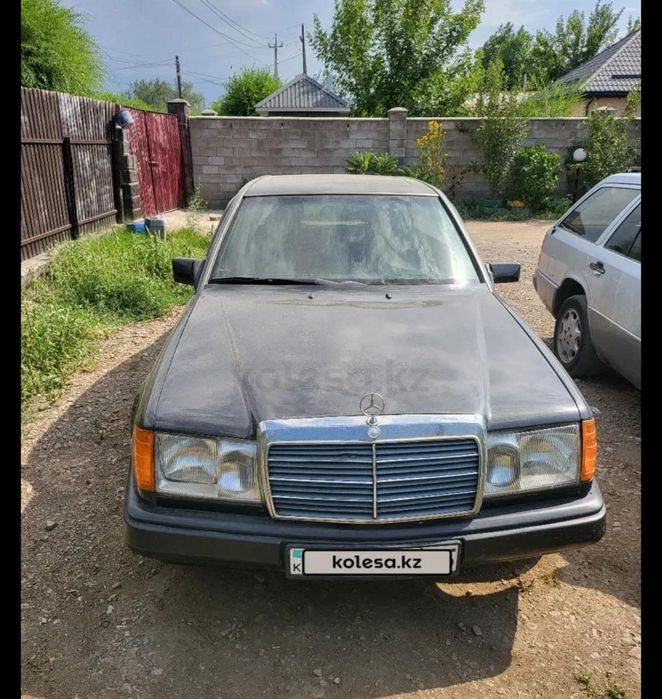 Продам Мерседес 124 срочно