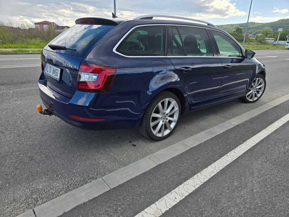 Skoda Octavia Combi STYLE DSG 1.6 TDI NO AdBlue 116cp 190.600km an 2018 Scaune si Volan RS, Sistem CANTON