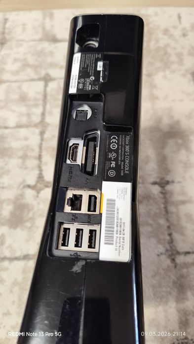 Xbox 360 Slim Modat RGH/Freestyle - 370GB HDD - 3 Manete + Kinect