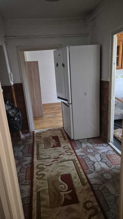 Apartament 3 camere zona Carrefour