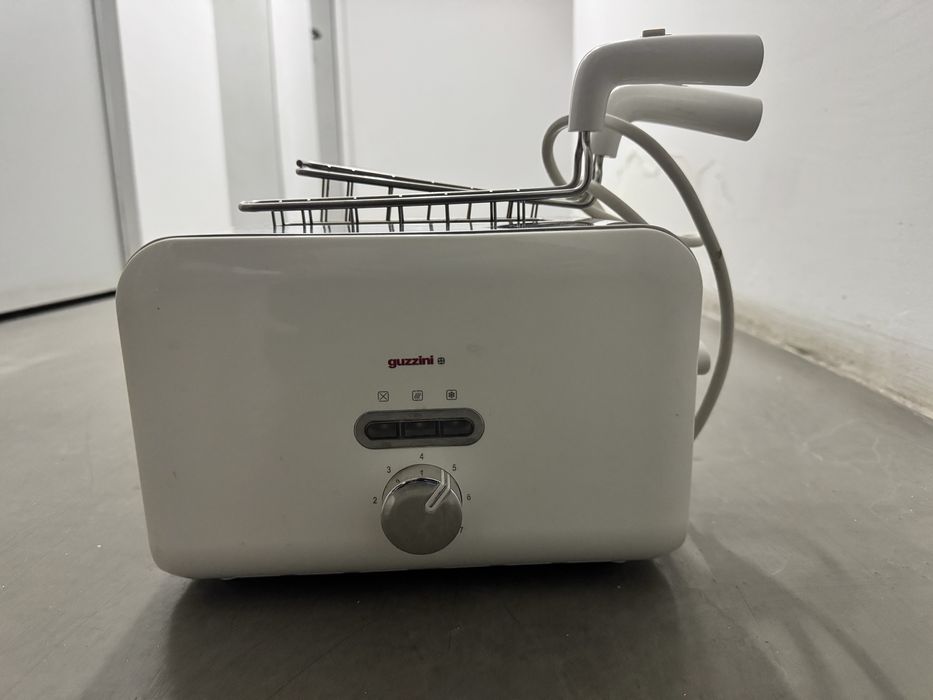 Prajitor paine Guzzini | pret excelent |