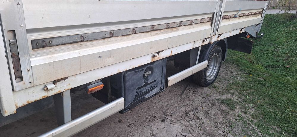 Mercedes Sprinter 413 platform