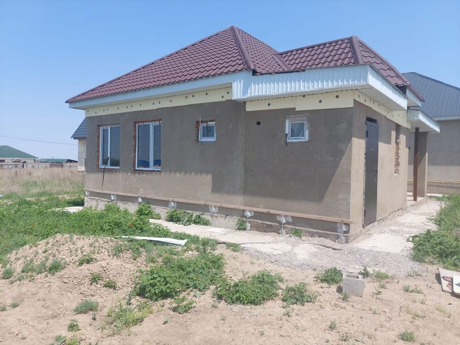 Продам дом в черновои отделке