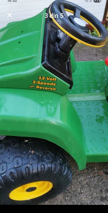 Masinuta electrica copii John Deere 3-8 ani