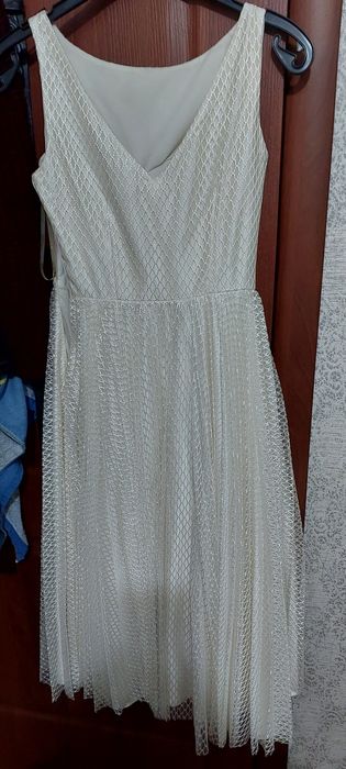 Продам платье одевала 1 раз